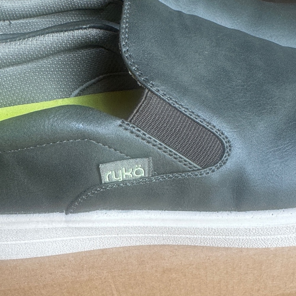 Ryka women’s size 8.5w 8.5 wide Viv Slip-On Shoes green - Picture 10 of 12